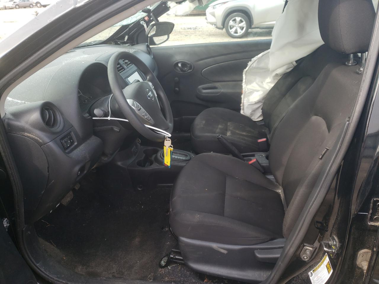 Photo 5 from auction – 2019 NISSAN VERSA S with VIN 3N1CN7AP3KL876704