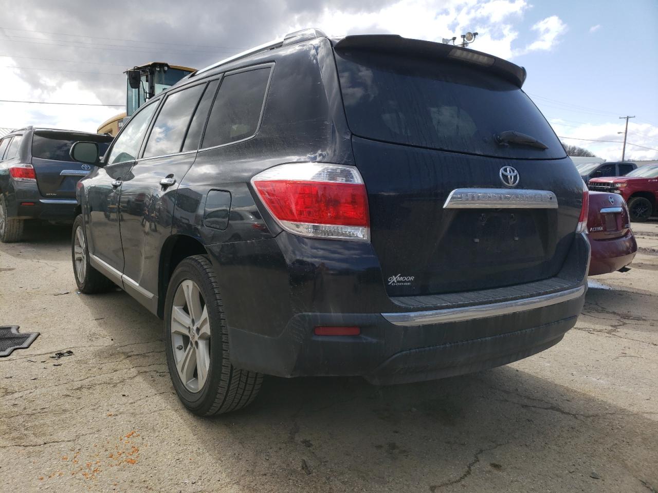 Zdjęcie 3 z aukcji – 2012 TOYOTA HIGHLANDER z VIN 5TDYK3EH9CS083636