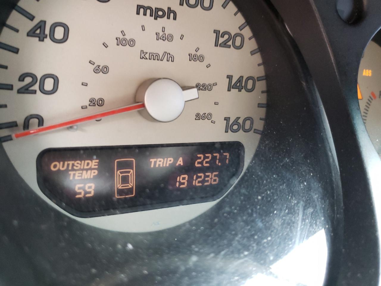Photo 8 from auction – 2003 ACURA 3.2CL TYPE with VIN 19UYA42663A012470
