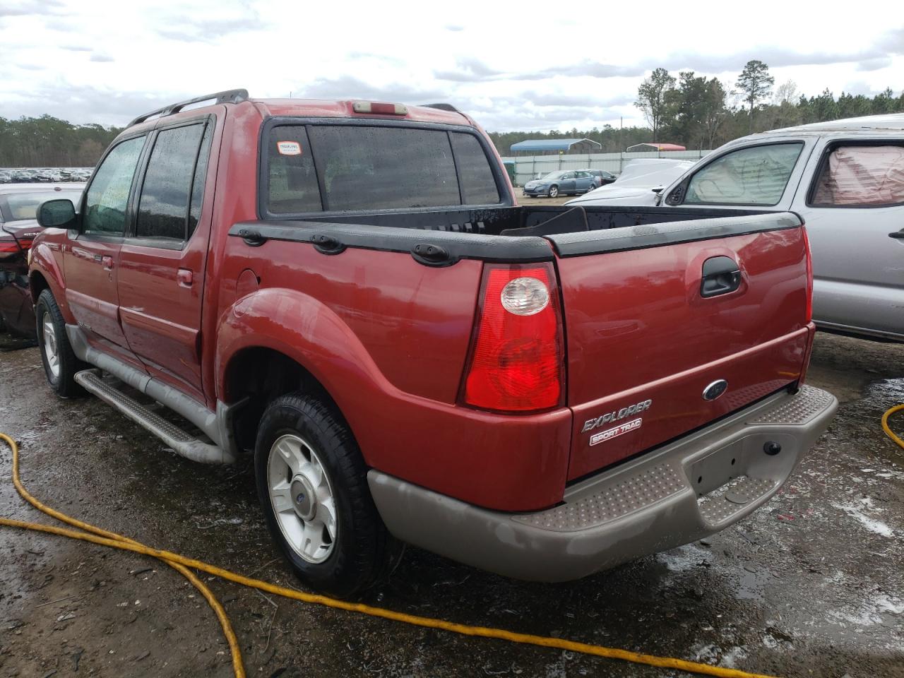 Photo 3 from auction – 2001 FORD EXPLORER S with VIN 1FMZU77EX1UA81570