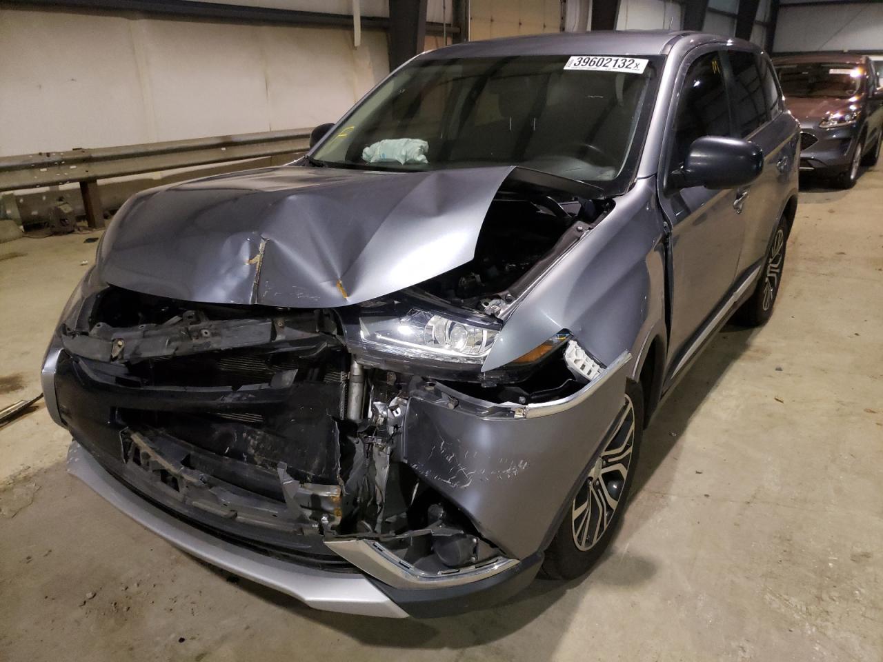 Photo 2 from auction – 2016 MITSUBISHI OUTLANDER with VIN JA4AZ3A31GZ041967