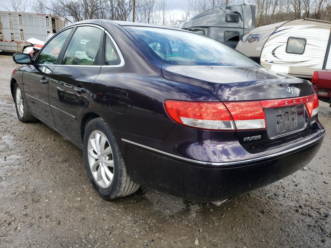 Photo 3 from auction – 2007 HYUNDAI AZERA SE with VIN KMHFC46F97A174234