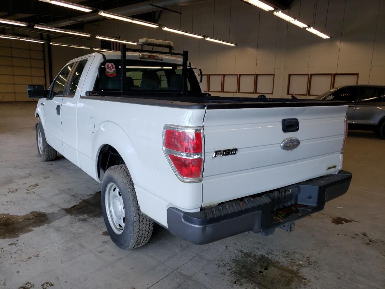 Photo 3 from auction – 2011 FORD F150 SUPER with VIN 1FTFX1CF3BFD15595