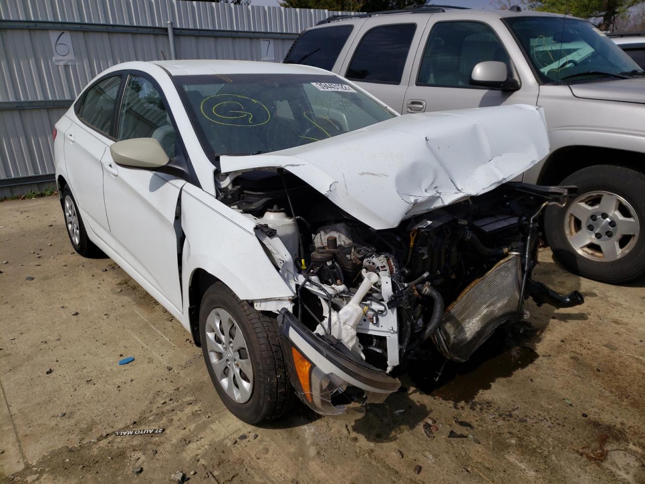 HYUNDAI ACCENT 2015 with VIN KMHCT4AEXFU826485 - Photo from auction