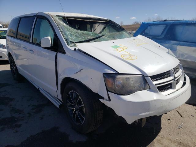 DODGE GRAND CARA 2018 with VIN 2C4RDGEG7JR189909 - Photo from auction