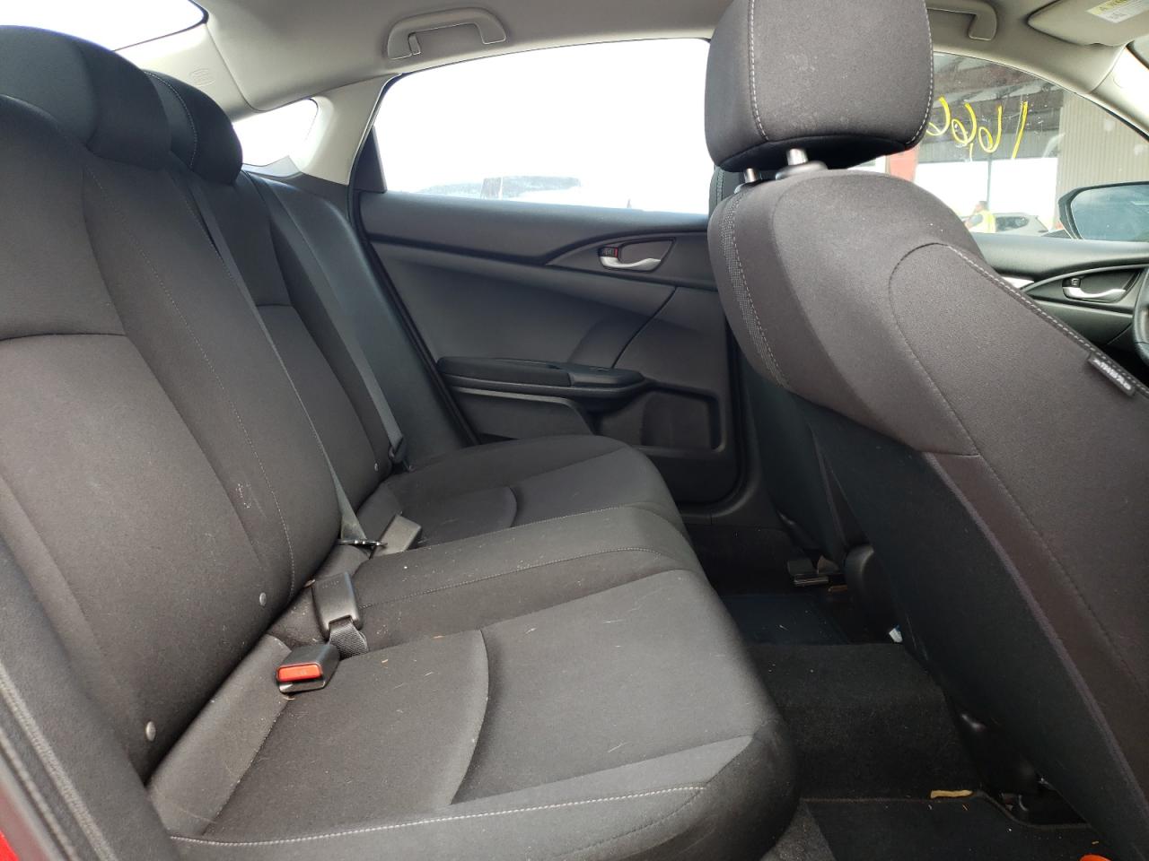 Photo 6 from auction – 2016 HONDA CIVIC LX with VIN 2HGFC2F54GH544718