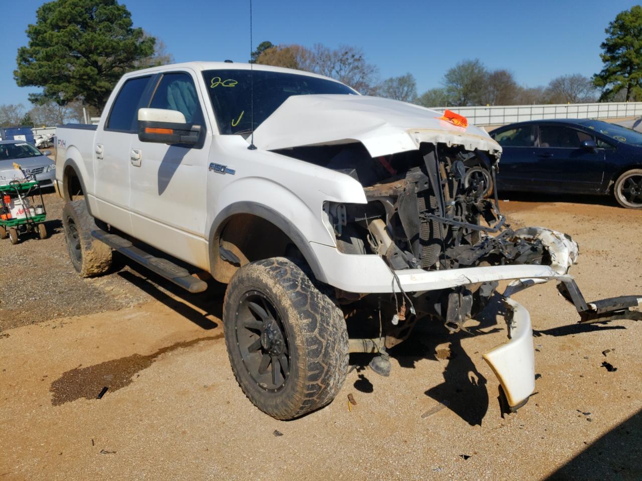 FORD F150 SUPER 2011 with VIN 1FTFW1EFXBFA40808 - Photo from auction