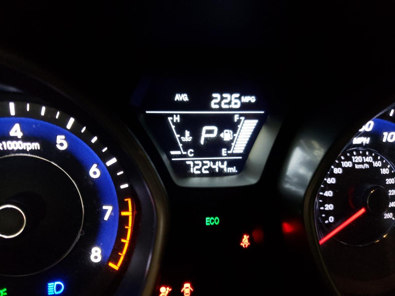 Photo 8 from auction – 2016 HYUNDAI ELANTRA SE with VIN 5NPDH4AE6GH764945