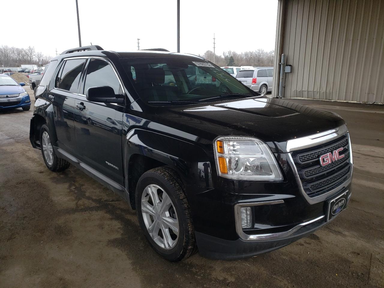 GMC TERRAIN SL 2017 with VIN 2GKFLTEK7H6352447 - Photo from auction