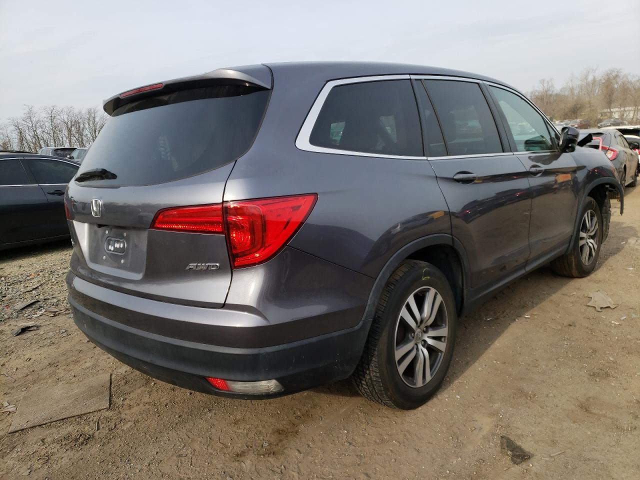 Photo 4 from auction – 2016 HONDA PILOT EXLN with VIN 5FNYF6H72GB095291