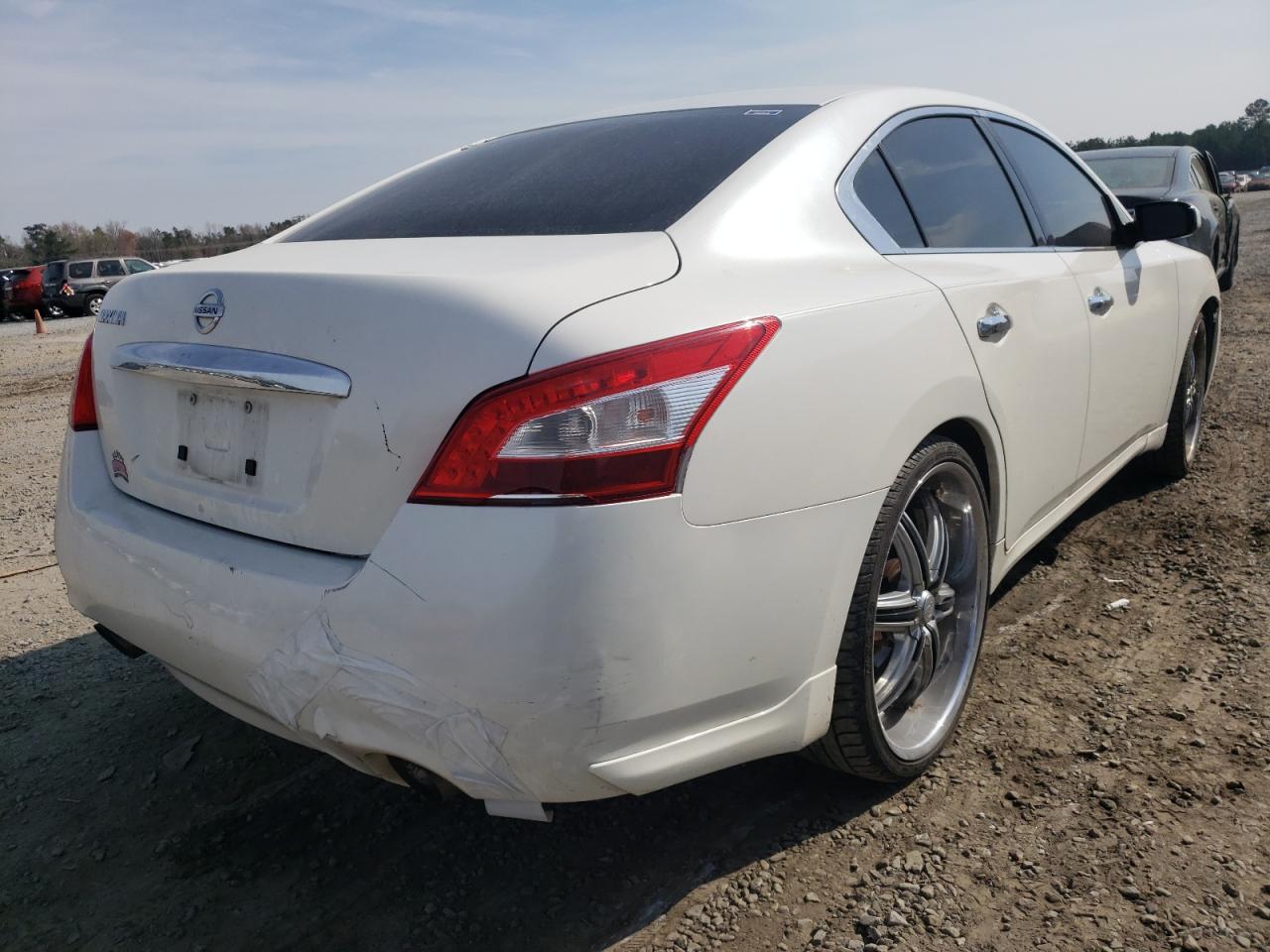 Photo 4 from auction – 2009 NISSAN MAXIMA S with VIN 1N4AA51E49C820009