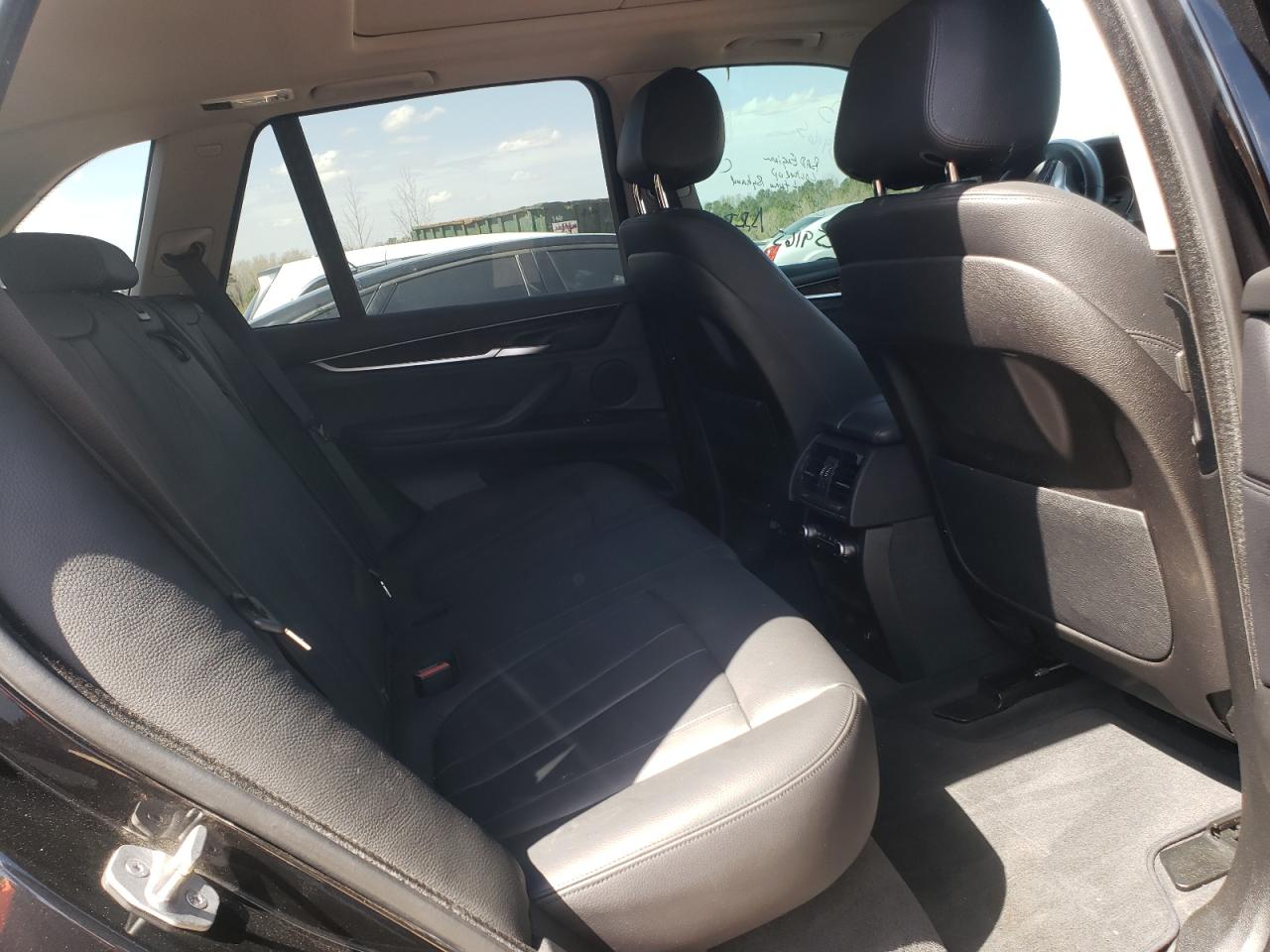 Photo 6 from auction – 2015 BMW X5 XDRIVE3 with VIN 5UXKR0C50F0K65546