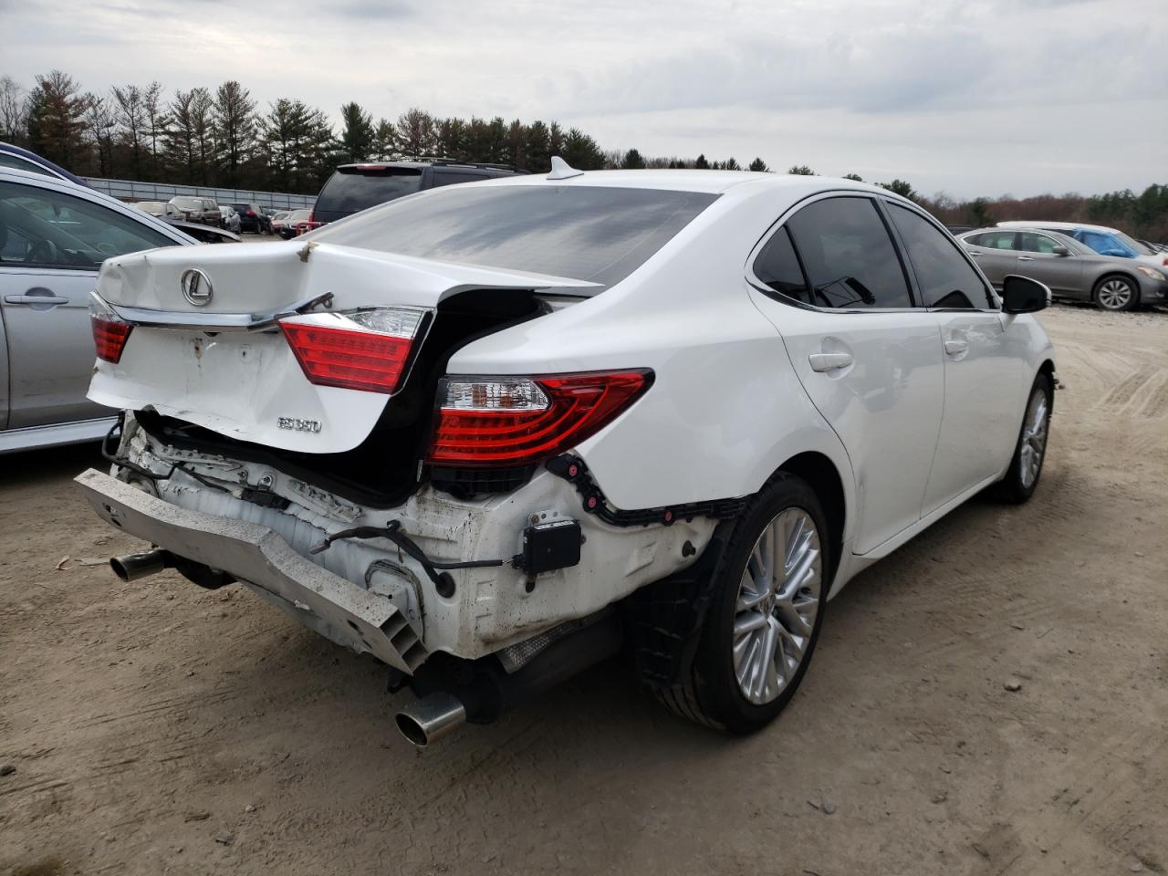 Photo 4 from auction – 2014 LEXUS ES 350 with VIN JTHBK1GG1E2106446