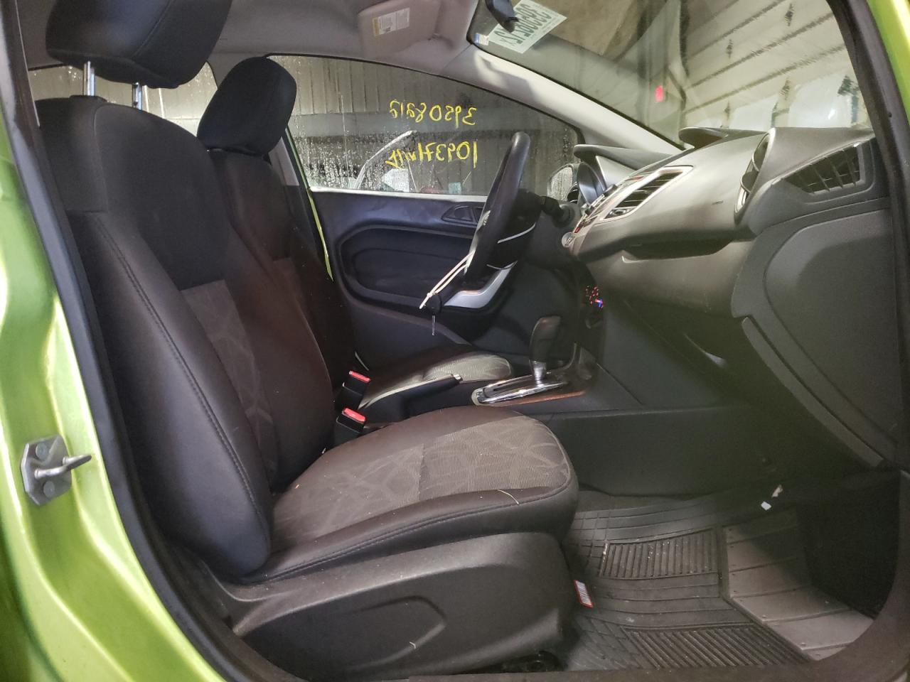 Photo 5 from auction – 2011 FORD FIESTA SE with VIN 3FADP4EJ6BM166115