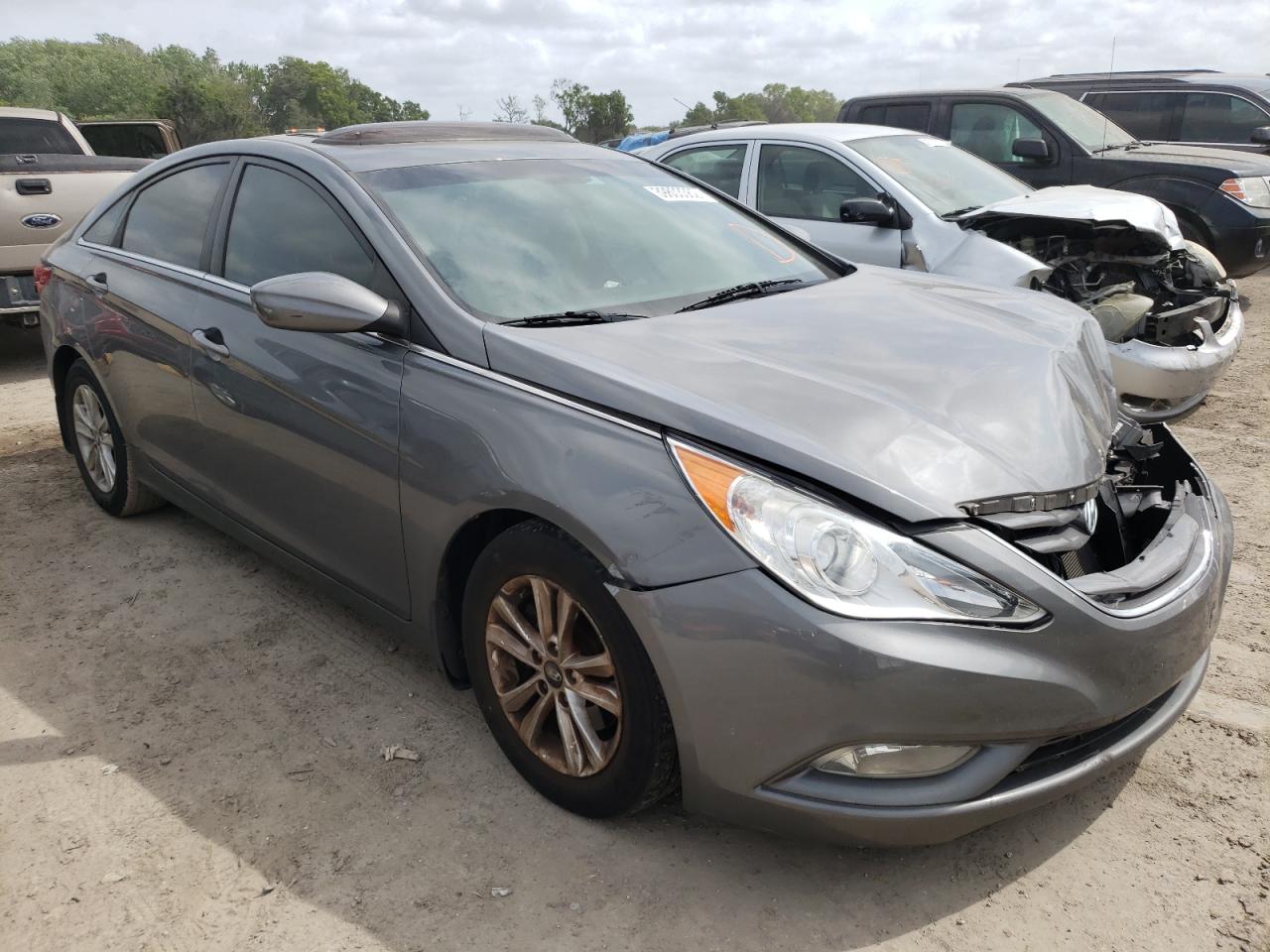 HYUNDAI SONATA GLS 2013 with VIN 5NPEB4AC7DH661064 - Photo from auction