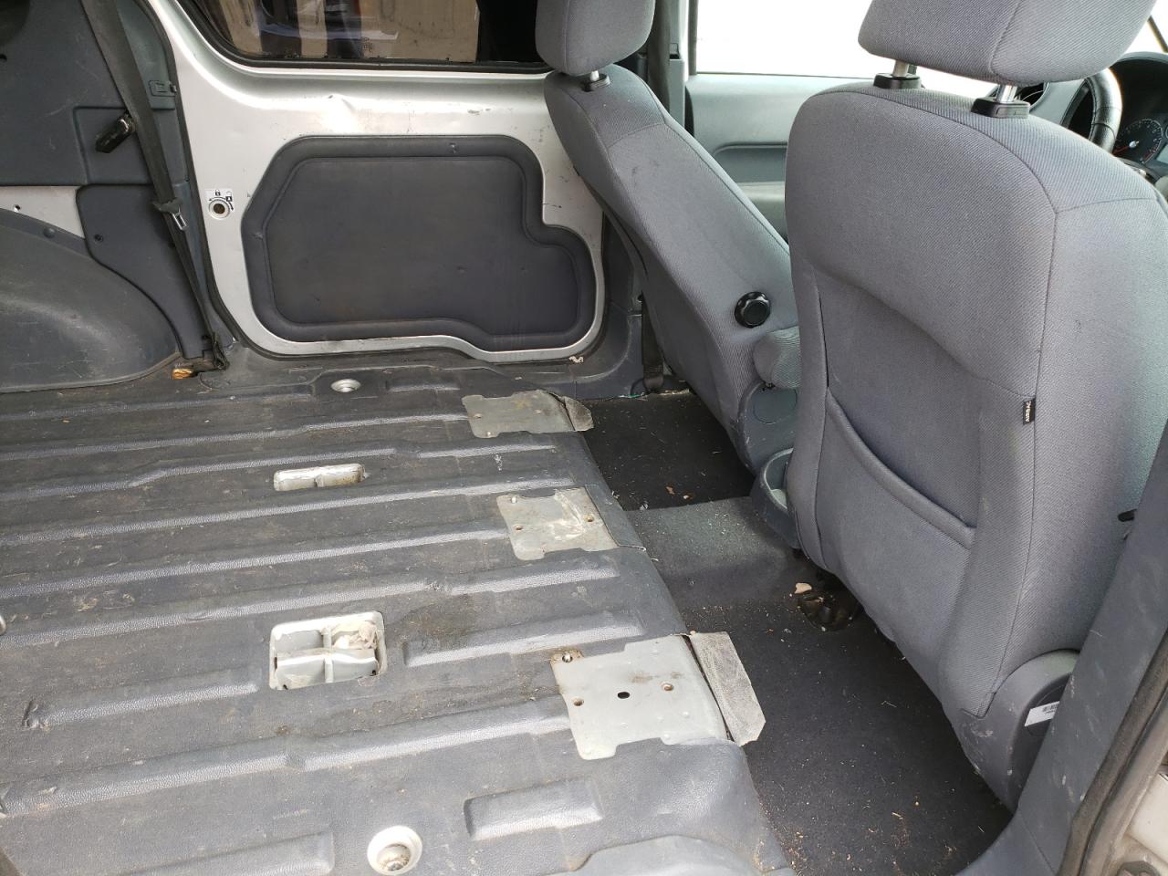 Photo 6 from auction – 2012 FORD TRANSIT CO with VIN NM0KS9CN9CT103755