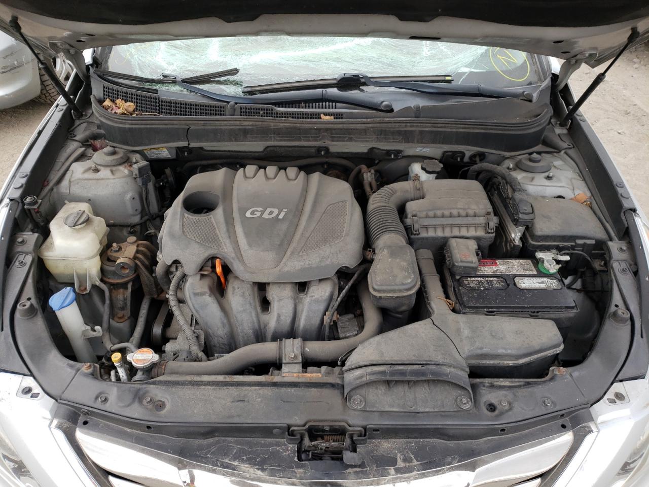 Photo 7 from auction – 2011 HYUNDAI SONATA SE with VIN 5NPEC4AC3BH259570