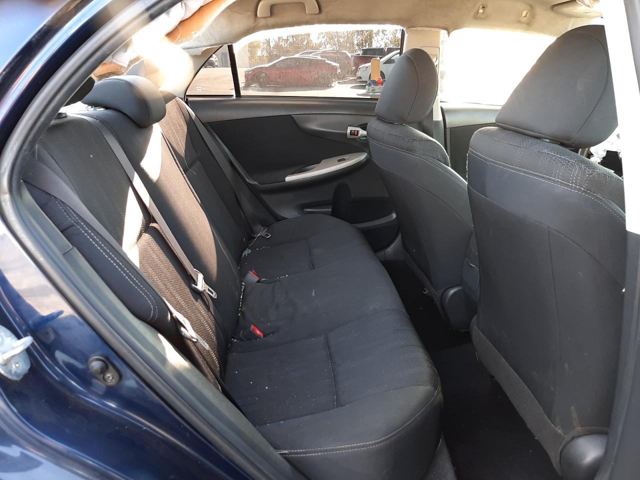 Photo 6 from auction – 2013 TOYOTA COROLLA with VIN 5YFBU4EE6DP089982