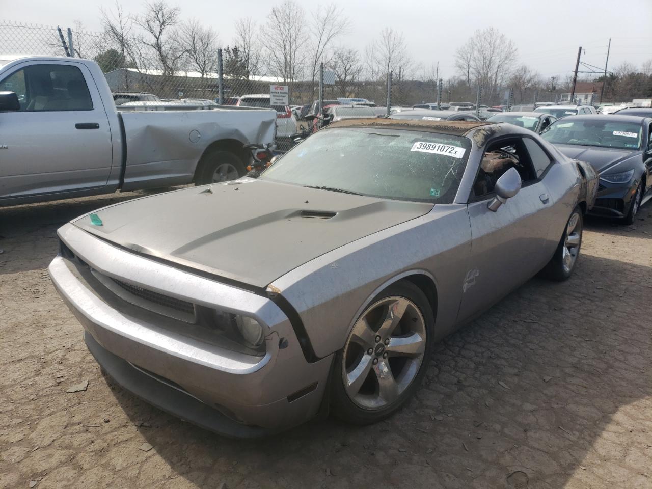 Photo 2 from auction – 2014 DODGE CHALLENGER with VIN 2C3CDYAG3EH203967