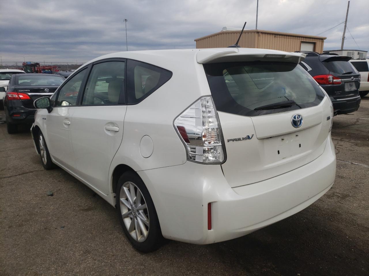 Photo 3 from auction – 2012 TOYOTA PRIUS V with VIN JTDZN3EU2C3115689