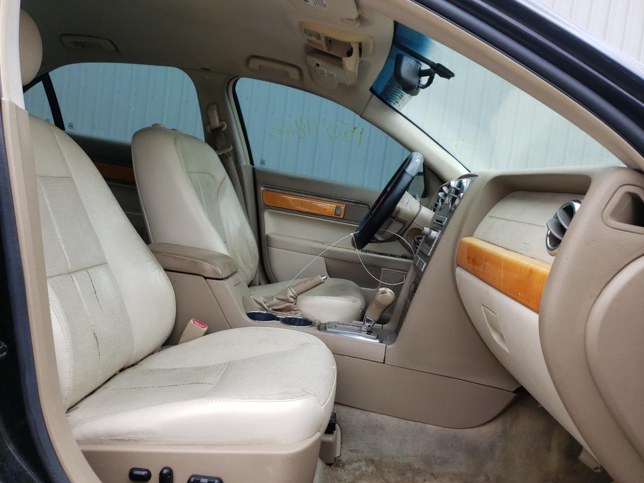 Photo 5 from auction – 2008 LINCOLN MKZ with VIN 3LNHM26T48R668427