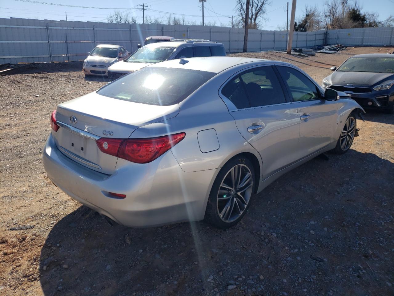 Photo 4 from auction – 2014 INFINITI Q50 BASE with VIN JN1BV7AP8EM688881