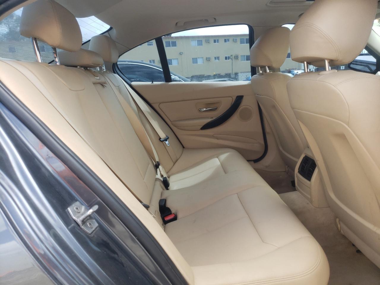 Photo 6 from auction – 2013 BMW 328 XI with VIN WBA3B3C52DF535671