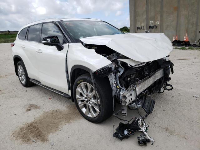 TOYOTA HIGHLANDER 2020 with VIN 5TDDZRBH9LS045390 - Photo from auction