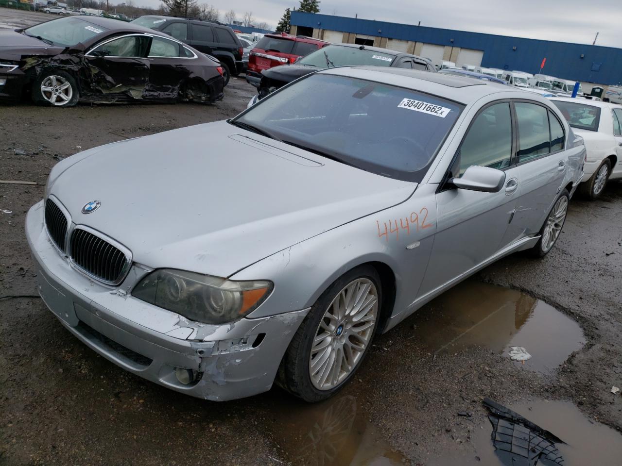 Photo 2 from auction – 2007 BMW 750 with VIN WBAHN83537DT73012