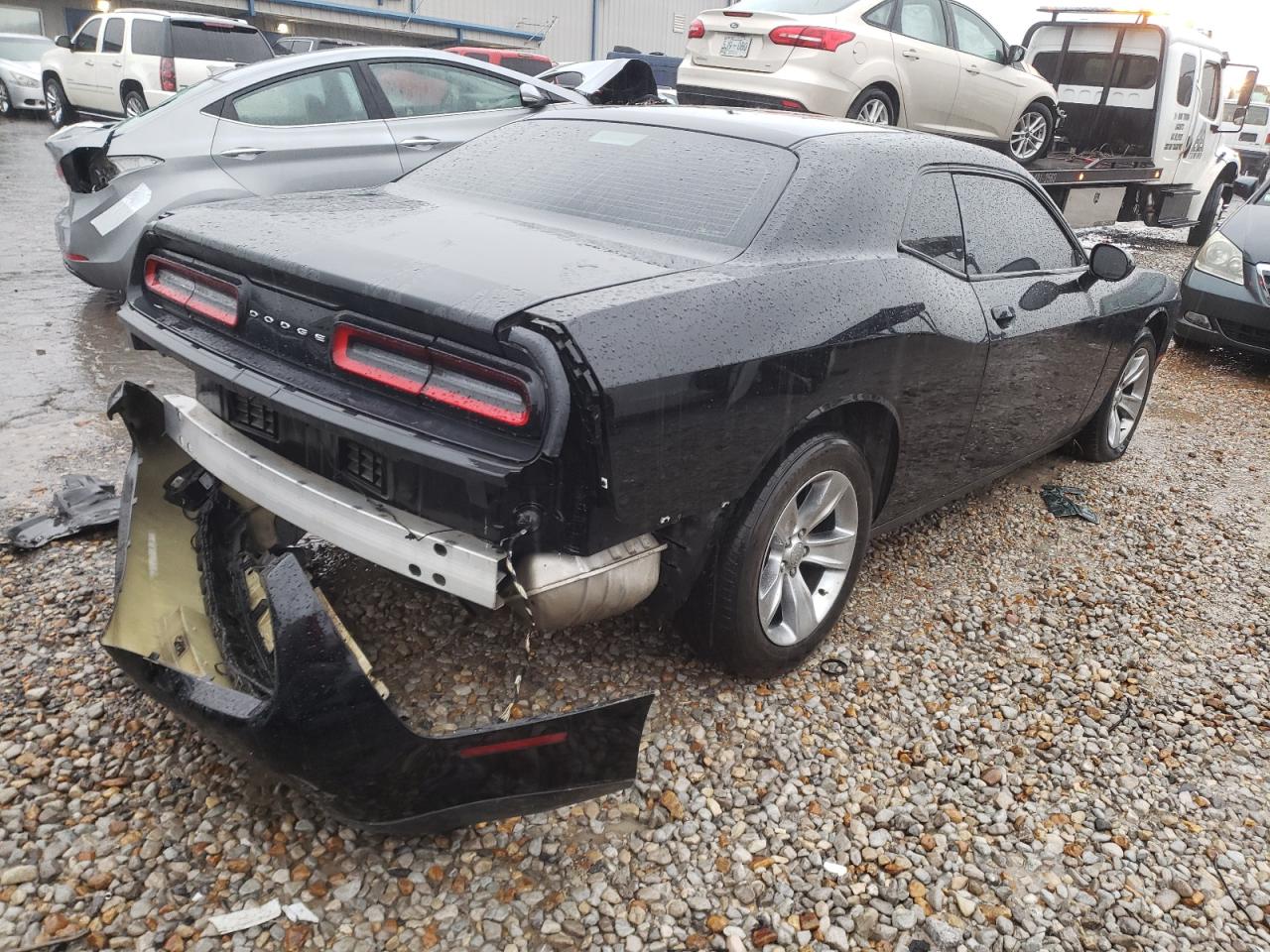 Photo 4 from auction – 2016 DODGE CHALLENGER with VIN 2C3CDZAG0GH172637