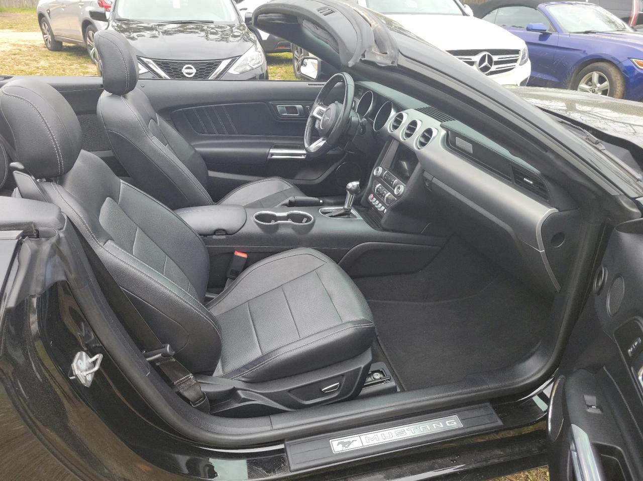 Photo 5 from auction – 2019 FORD MUSTANG with VIN 1FATP8UH3K5138487