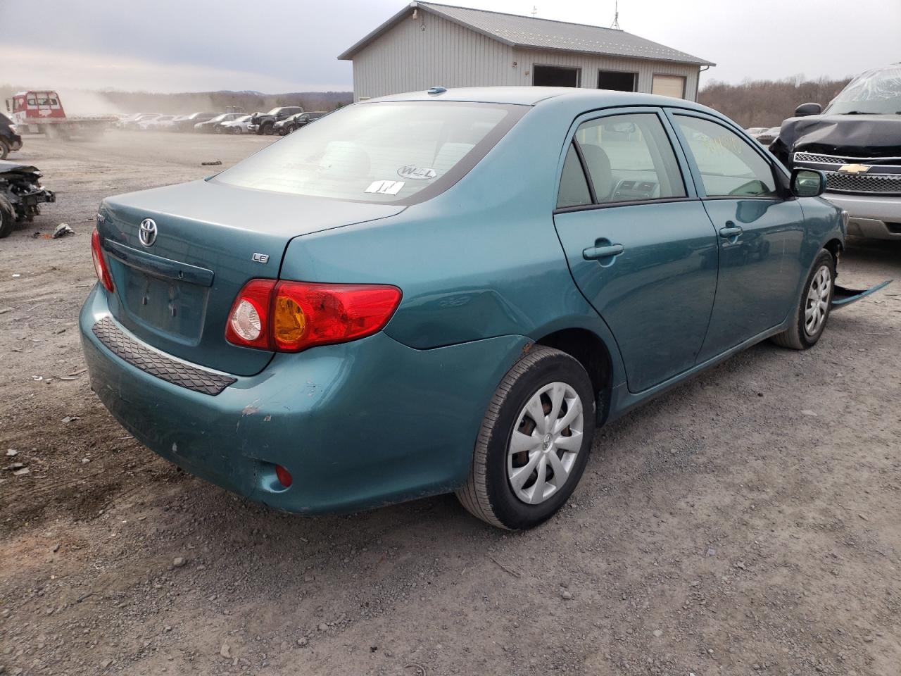 Фото 4 с аукциона – 2010 TOYOTA COROLLA с VIN 2T1BU4EE1AC517761