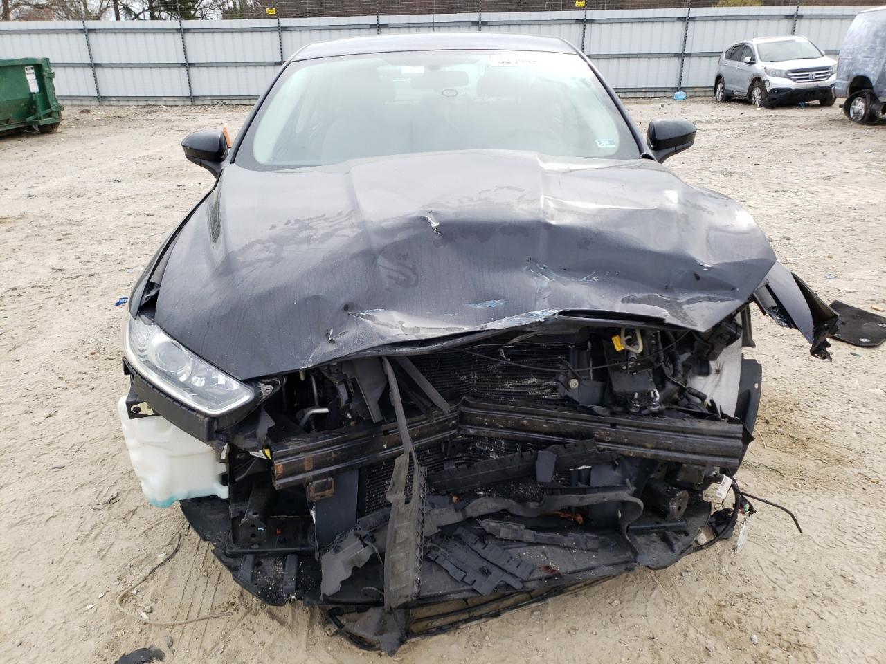 Photo 9 from auction – 2016 FORD FUSION S with VIN 3FA6P0G78GR298614