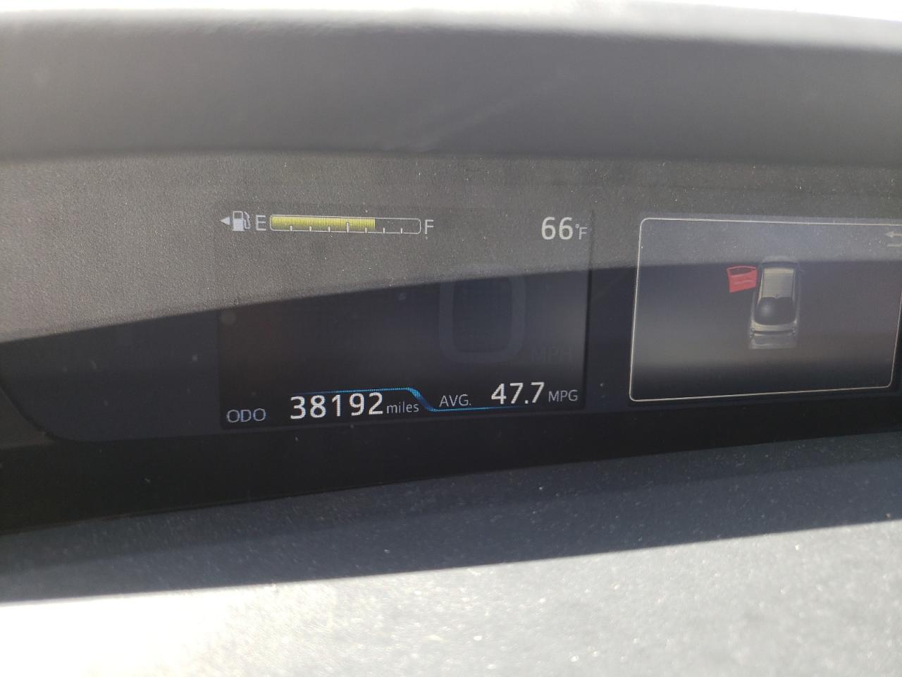 Photo 8 from auction – 2018 TOYOTA PRIUS with VIN JTDKBRFUXJ3591987