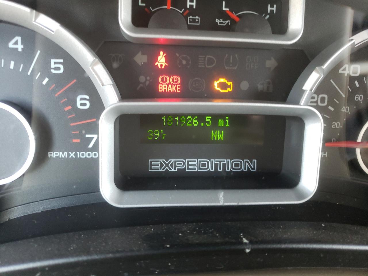 Photo 8 from auction – 2008 FORD EXPEDITION with VIN 1FMFU16558LA40409