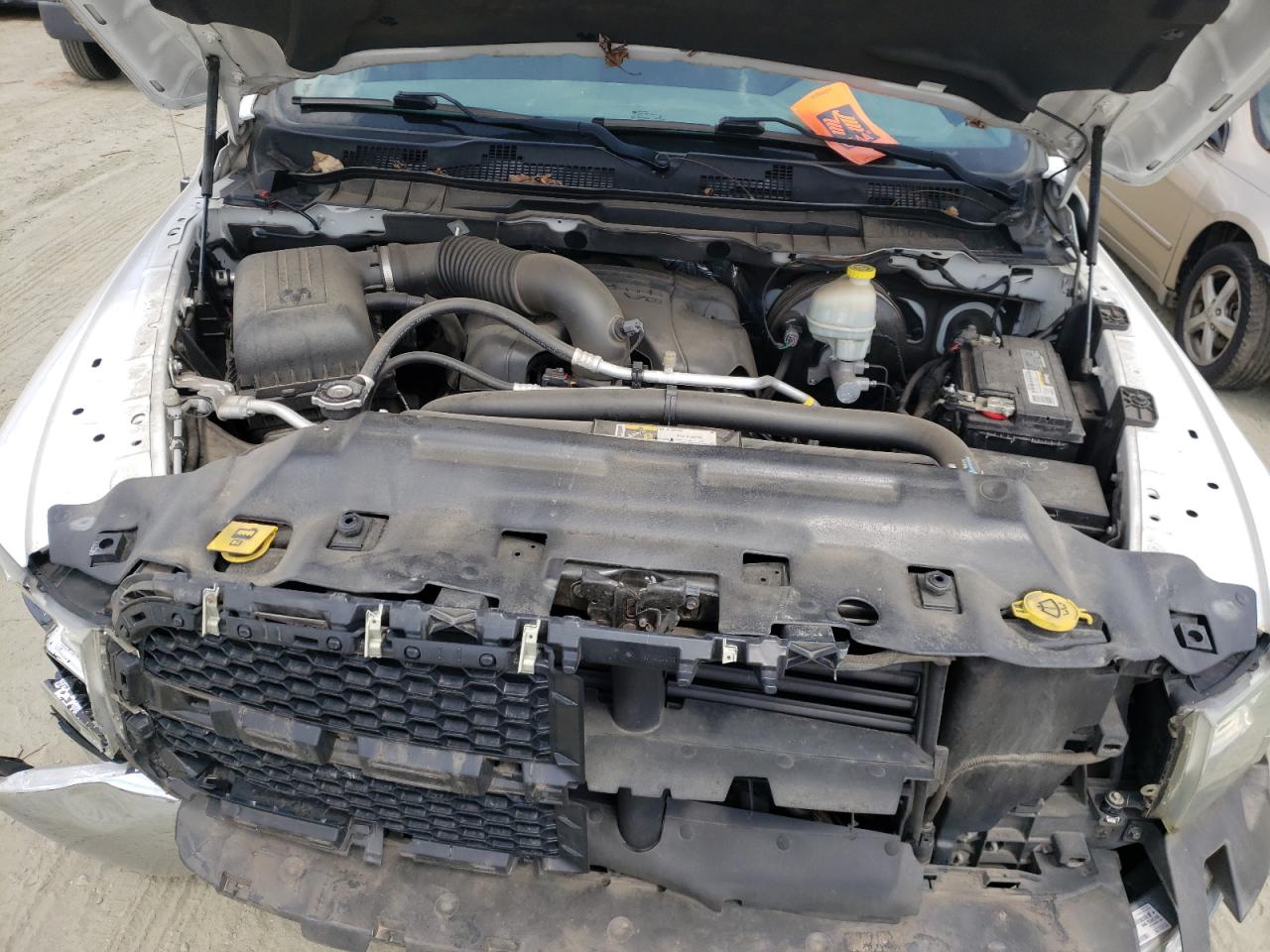 صورة رقم 7 من المزاد - 2015 RAM 1500 SLT مع VIN 1C6RR7GT4FS584512