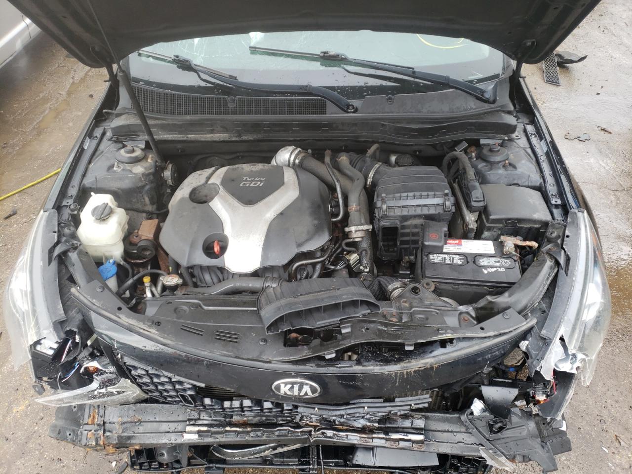 Photo 7 from auction – 2013 KIA OPTIMA SX with VIN 5XXGR4A64DG101111