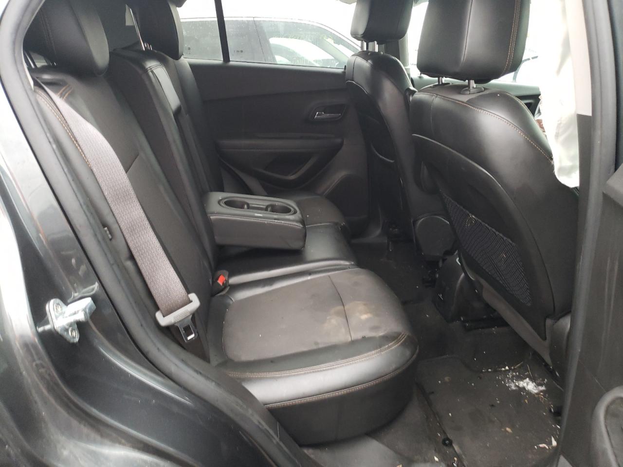 Photo 6 from auction – 2018 CHEVROLET TRAX 1LT with VIN KL7CJPSB9JB712737