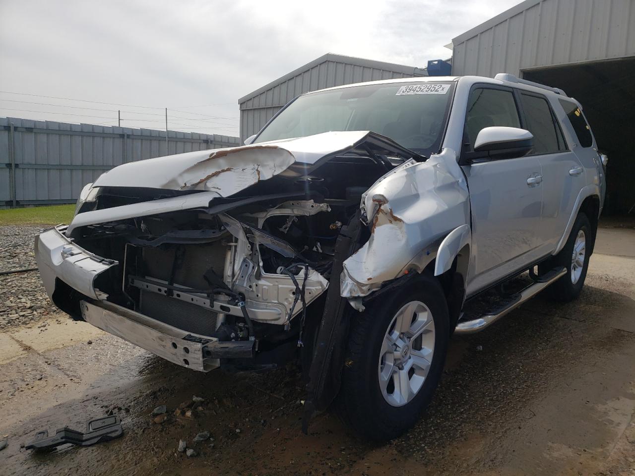 Photo 2 from auction – 2016 TOYOTA 4RUNNER SR with VIN JTEZU5JR1G5134532