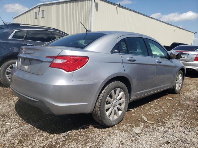 Photo 4 from auction – 2013 CHRYSLER 200 LIMITE with VIN 1C3CCBCG8DN629401