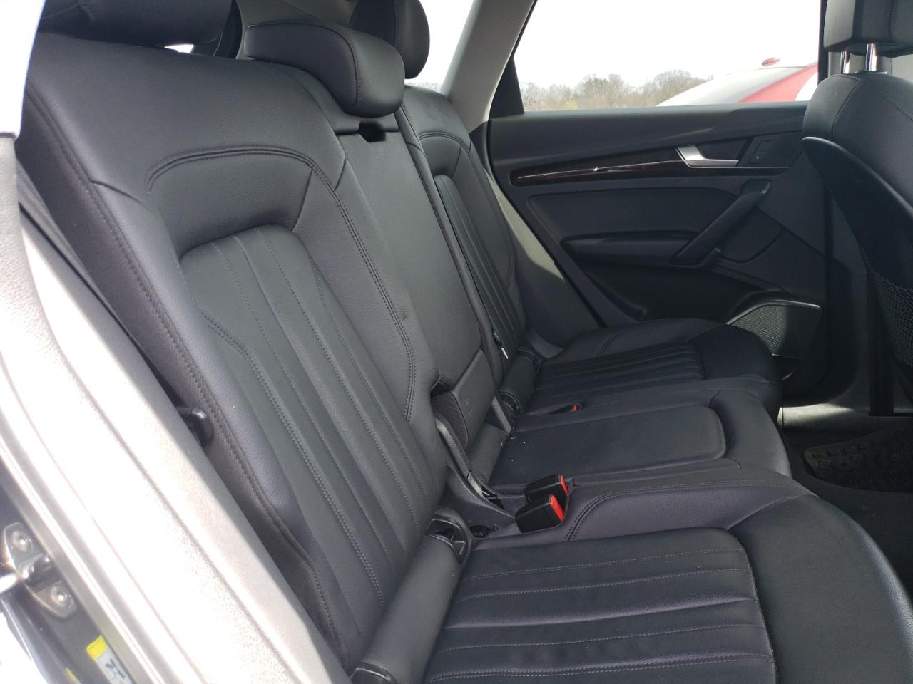 Photo 6 from auction – 2019 AUDI Q5 PREMIUM with VIN WA1ANAFY7K2137284