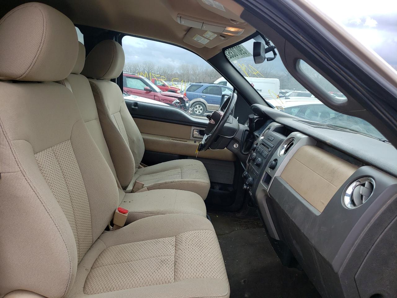 Photo 5 from auction – 2011 FORD F150 SUPER with VIN 1FTFX1EF7BKD20237