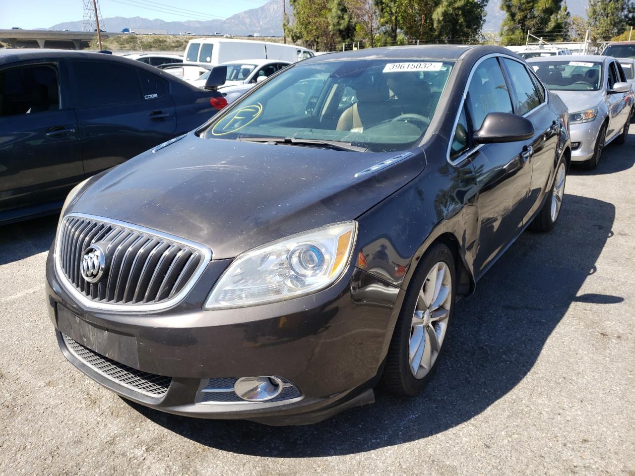 Photo 2 from auction – 2013 BUICK VERANO PRE with VIN 1G4PT5SV0D4215528