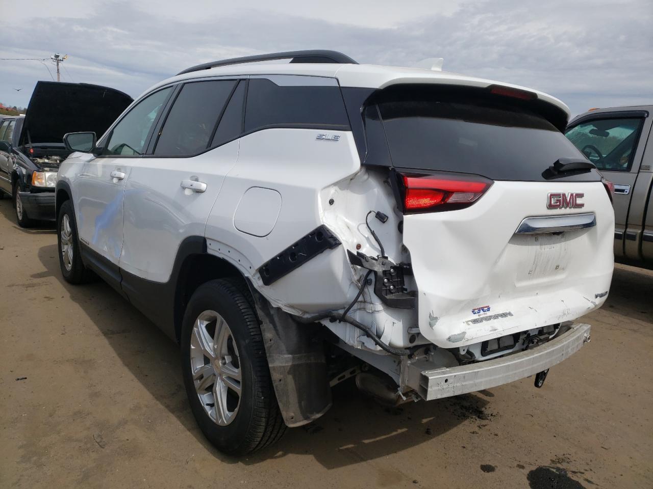 Photo 3 from auction – 2019 GMC TERRAIN SL with VIN 3GKALTEV9KL204209