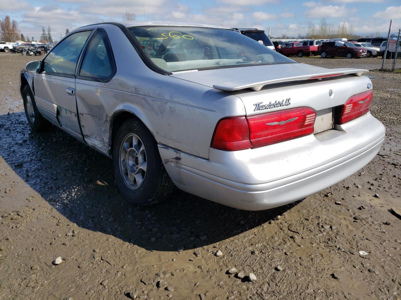 Zdjęcie 3 z aukcji – 1997 FORD THUNDERBIR z VIN 1FALP6247VH122901