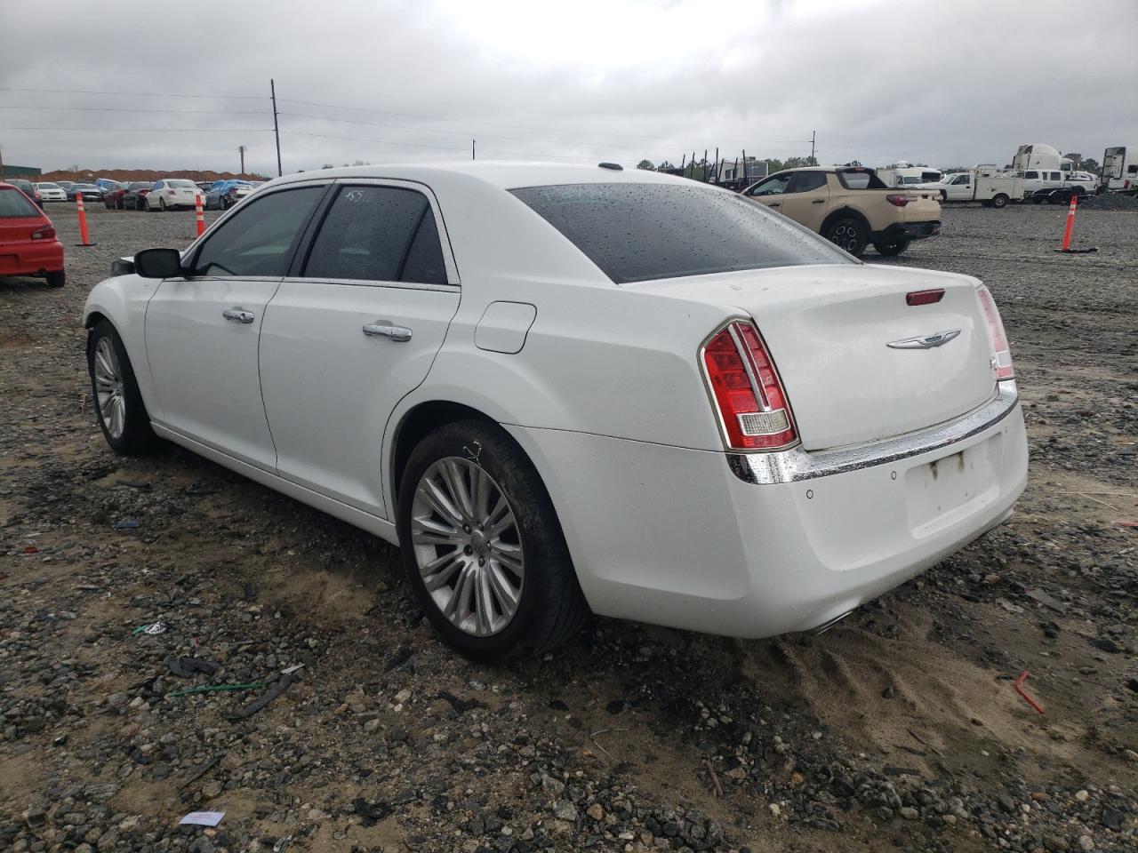 Photo 3 from auction – 2013 CHRYSLER 300 with VIN 2C3CCAET0DH670781