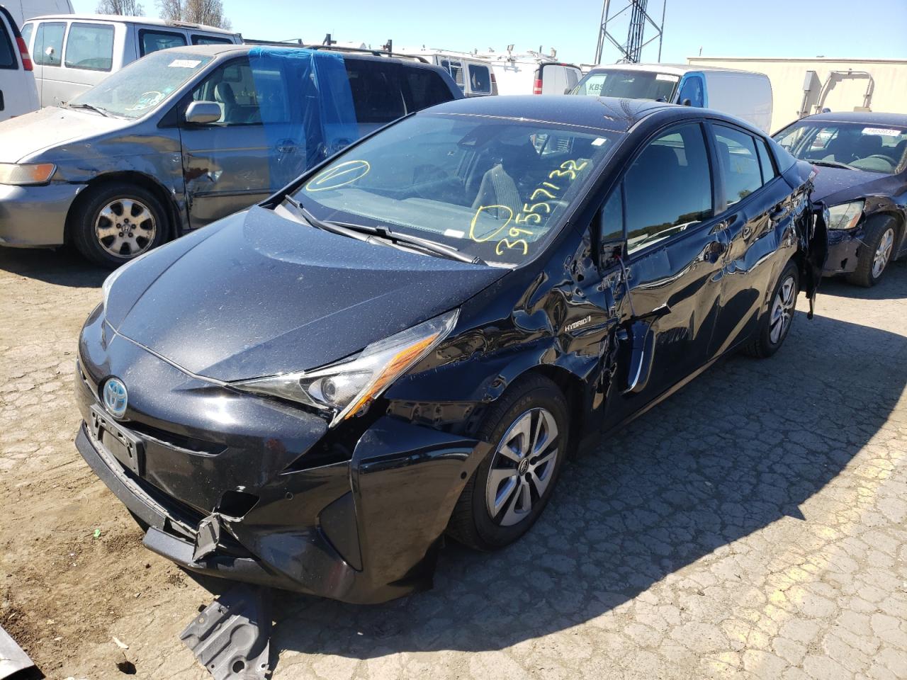 Photo 2 from auction – 2018 TOYOTA PRIUS with VIN JTDKBRFU0J3590556