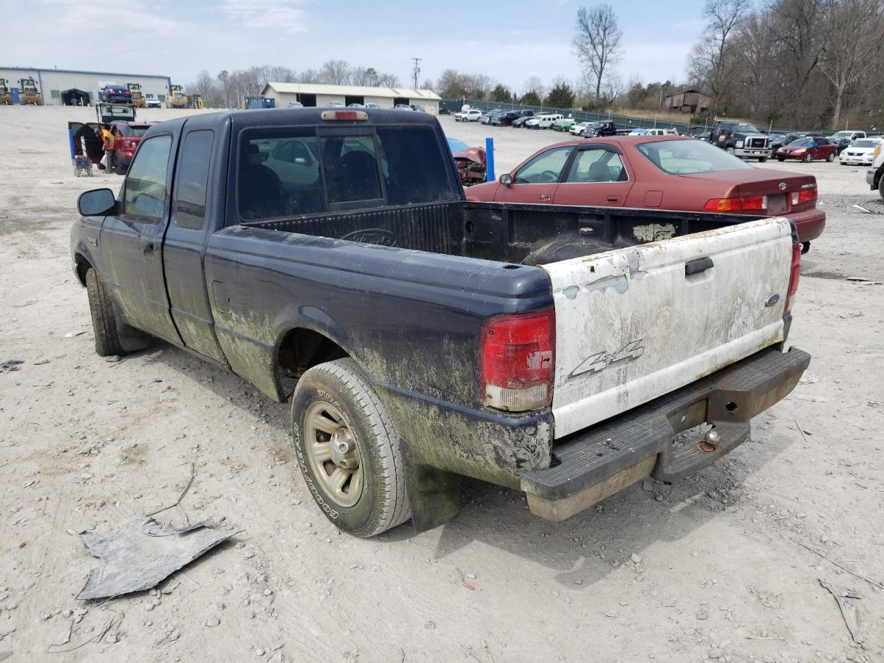 Photo 3 from auction – 2000 FORD RANGER SUP with VIN 1FTYR14V2YTA26176