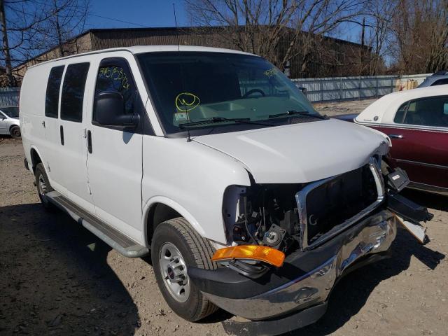 GMC SAVANA G25 2017 with VIN 1GTW7AFFXH1908288 - Photo from auction