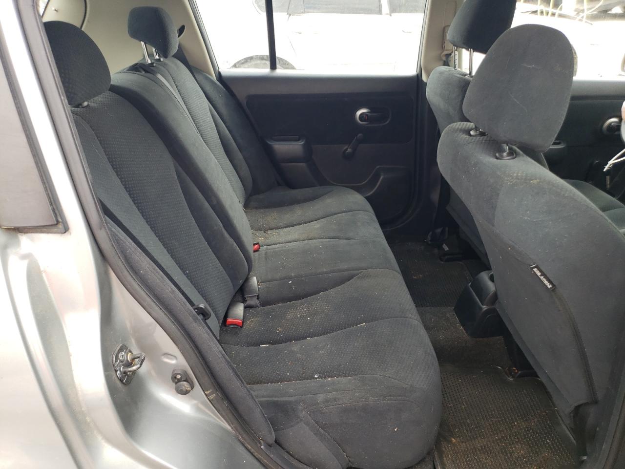 Photo 6 from auction – 2010 NISSAN VERSA S with VIN 3N1BC1CP5AL416809